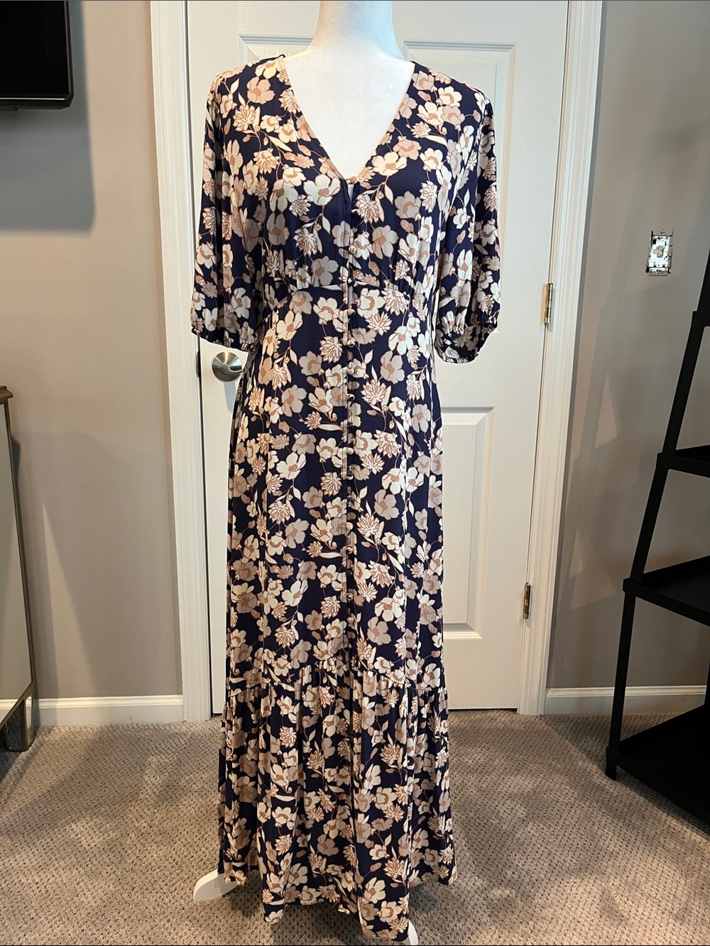 Sanctuary Navy Floral V-Neck Button-Front Maxi Dress